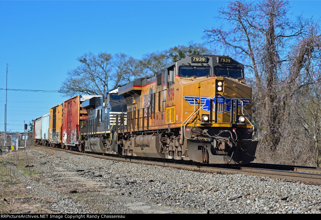 UP 7939 NS Train 154